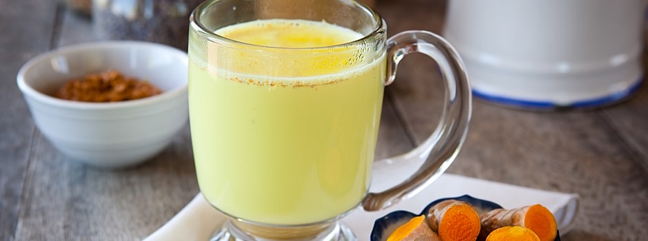 Golden Milk: Meet Your New Favorite Cold-Weather Drink