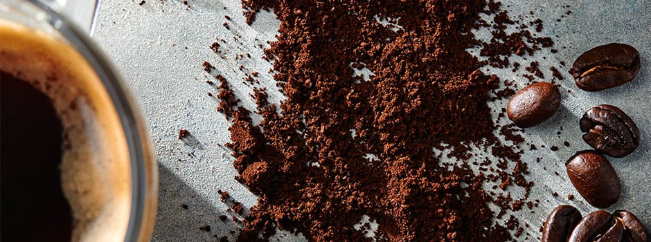 Cómo moler granos para café espresso (con imágenes)